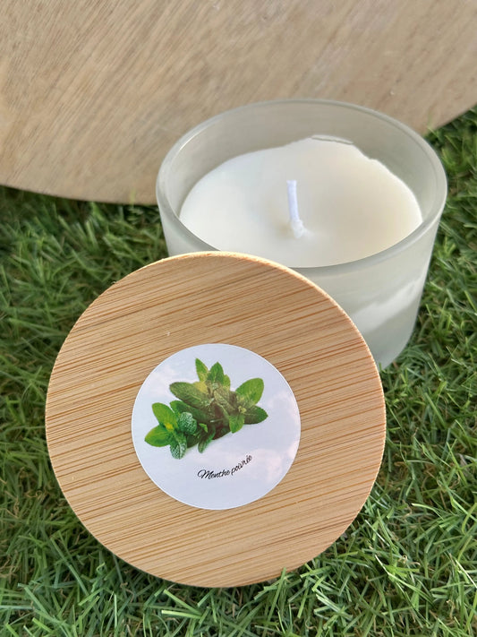 Menthe Poivrée – Fraîcheur tonique et vivifiante, pour éveiller les sens et l’esprit Bougie sérénité